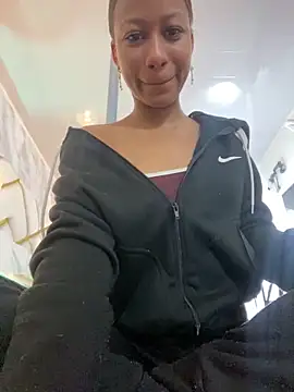 LorenBeiker- online show from February 23, 11:11 am