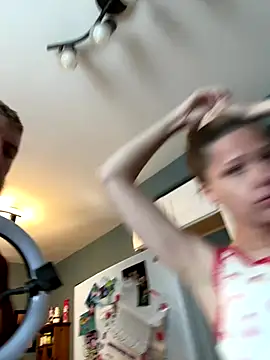 DaiseyKurrupt online show from October 5, 4:09 pm