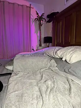 Draculona-666 online show from December 14, 3:35 am