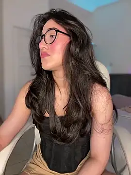 julieta jhonss online show from April 6, 2:40 am
