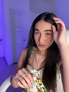 julieta jhonss online show from January 12, 2:29 am