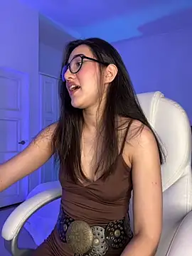 julieta jhonss online show from October 6, 2:13 am