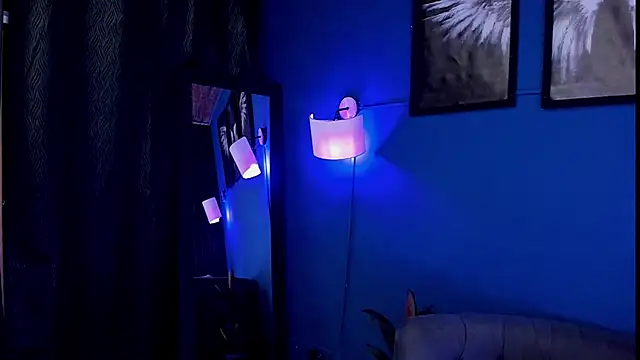 Christopher 77 online show from October 2, 1:47 pm