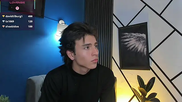 Snapshot of Christopher_77 chatting on November 11, 7:14 am Christopher 77 online show from November 11, 7:14 am