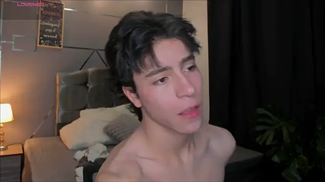 Snapshot of Christopher_77 chatting on November 7, 3:38 pm Christopher 77 online show from November 7, 3:38 pm