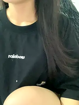 Snapshot of JennyQueen18 chatting on October 8, 4:19 pm JennyQueen18 online show from October 8, 4:19 pm