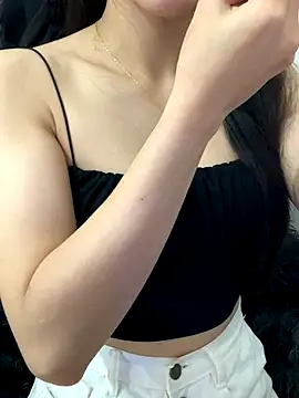 Snapshot of JennyQueen18 chatting on November 1, 3:39 pm JennyQueen18 online show from November 1, 3:39 pm