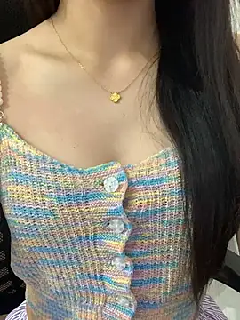 JennyQueen18 online show from March 6, 5:46 am