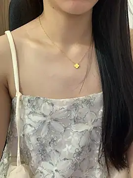 JennyQueen18 online show from March 5, 7:49 am