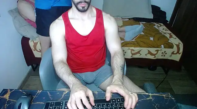 Snapshot of bossking017 chatting on March 16, 3:25 am bossking017 online show from March 16, 3:25 am