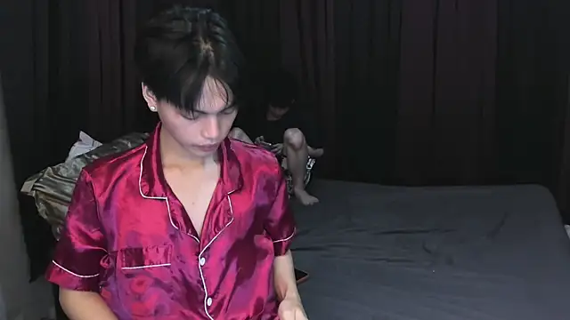 hotfreshdior online show from February 25, 4:29 pm