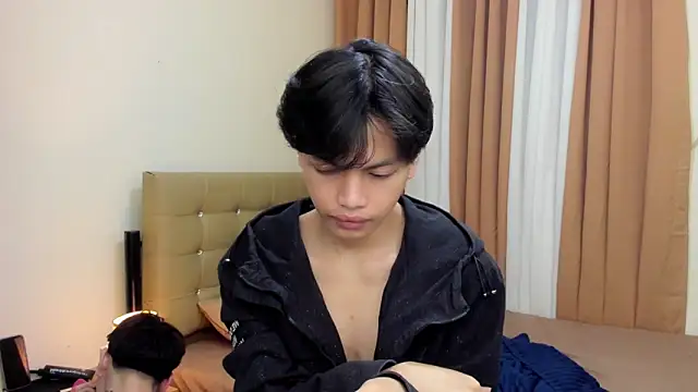 Snapshot of hotfreshdior chatting on October 4, 7:48 pm hotfreshdior online show from October 4, 7:48 pm