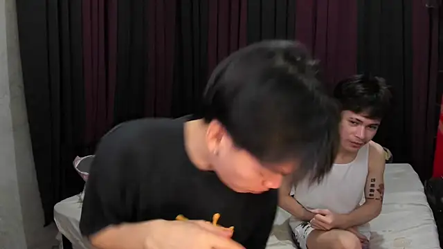 hotfreshdior online show from February 10, 1:21 pm