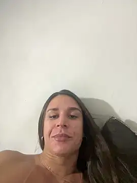 Snapshot of Isabelaa_ chatting on June 7, 2:28 am Isabelaa online show from June 7, 2:28 am
