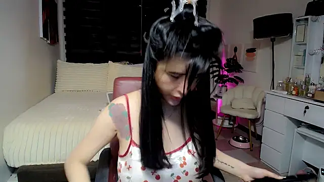 XhotcockcumXts online show from March 29, 2:24 am