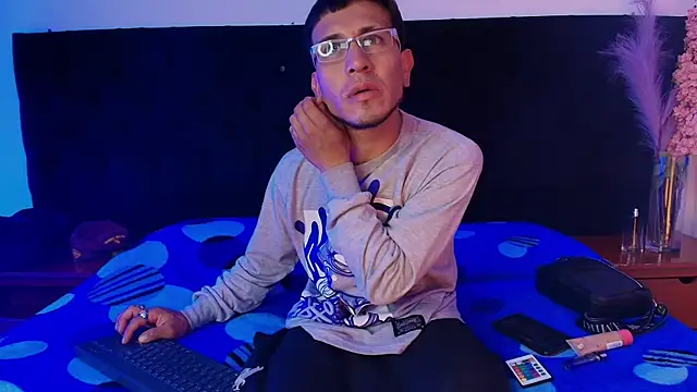 Thonixxx mr online show from March 11, 3:00 am