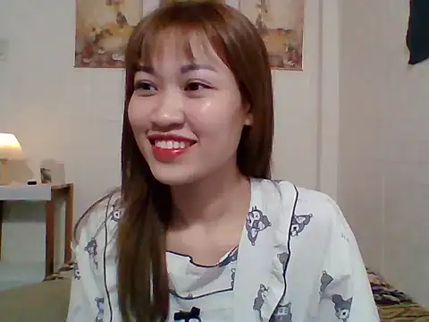 Snapshot of __Donna__ chatting on October 21, 2:49 pm   Donna   online show from October 21, 2:49 pm
