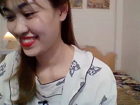 Snapshot of __Donna__ chatting on October 14, 2:39 pm   Donna   online show from October 14, 2:39 pm