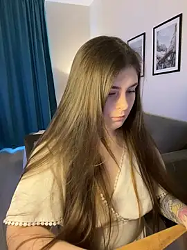 Lovely Waifu online show from April 8, 11:22 am