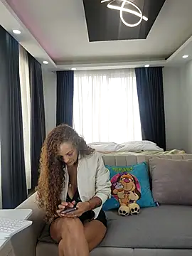 evasweett   online show from March 19, 2:06 pm