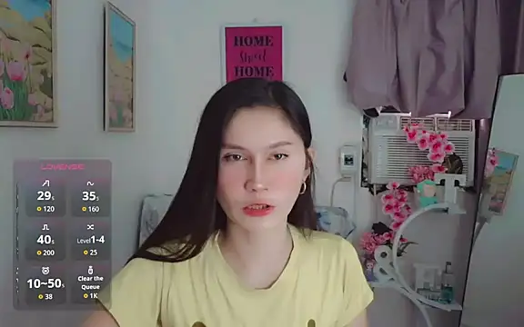 Snapshot of anne_smithe chatting on March 8, 10:57 pm anne smithe online show from March 8, 10:57 pm