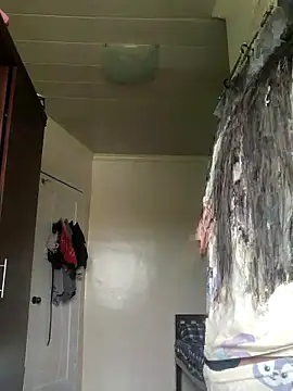 Snapshot of anne_smithe chatting on October 25, 5:06 am anne smithe online show from October 25, 5:06 am