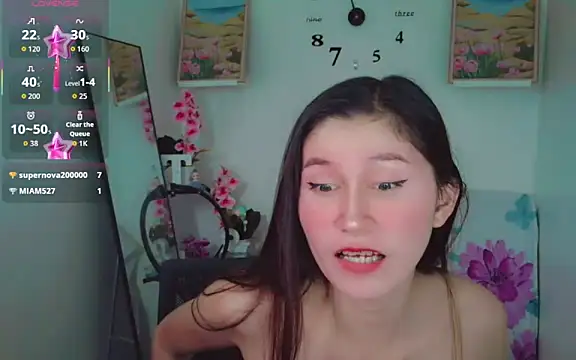 Snapshot of anne_smithe chatting on February 4, 7:58 am anne smithe online show from February 4, 7:58 am