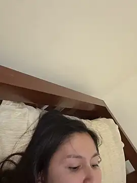 Snapshot of anne_smithe chatting on March 6, 8:20 am anne smithe online show from March 6, 8:20 am