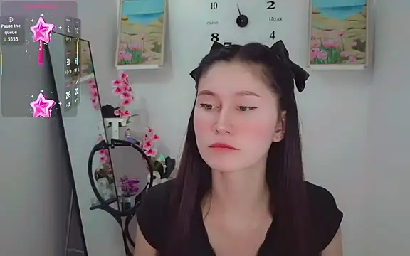 Snapshot of anne_smithe chatting on February 4, 10:27 pm anne smithe online show from February 4, 10:27 pm