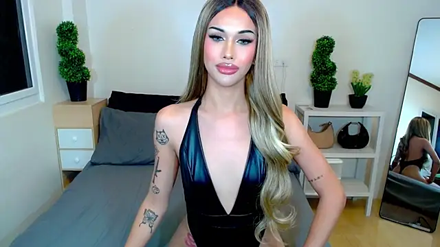 HorsecockMadison online show from May 24, 2:39 pm
