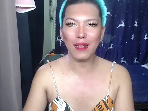 Queensabbyvee online show from May 16, 3:27 am