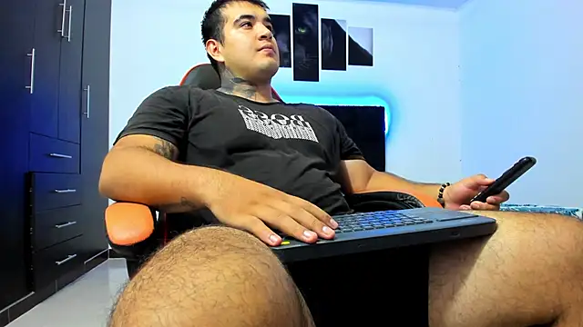 thiago  cp01 online show from January 14, 3:32 am