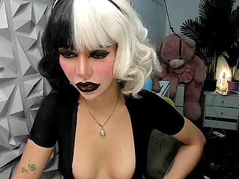 janecomander online show from January 10, 7:47 am