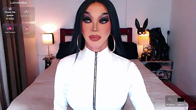 xQueenElektrax online show from January 7, 5:56 am