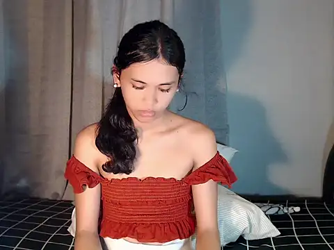 urcurlydiva online show from January 7, 5:23 am