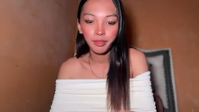 Simi Ipit online show from December 18, 1:37 pm