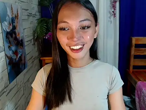 Snapshot of Simi_Ipit chatting on July 5, 12:56 pm Simi Ipit online show from July 5, 12:56 pm