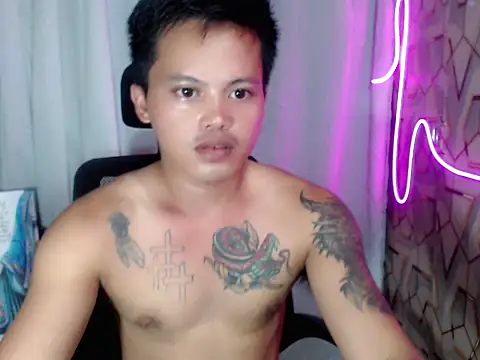 urhotfucker13 online show from July 6, 5:03 am