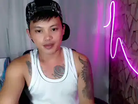 urhotfucker13 online show from July 10, 2:39 pm