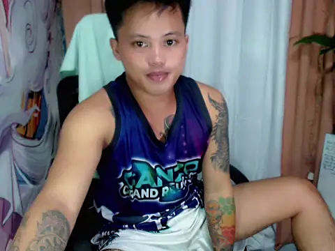 urhotfucker13 online show from October 24, 3:33 pm