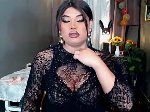 KitSmithCumerr online show from March 17, 10:07 am