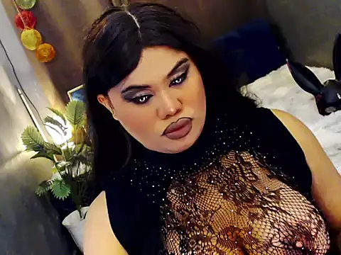 KitSmithCumerr online show from November 7, 9:30 pm