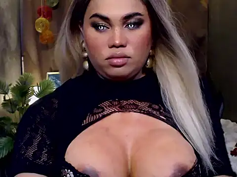 KitSmithCumerr online show from November 13, 3:27 pm