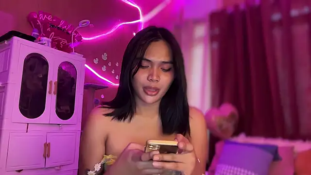 Yourbaby angelx online show from January 14, 7:01 am