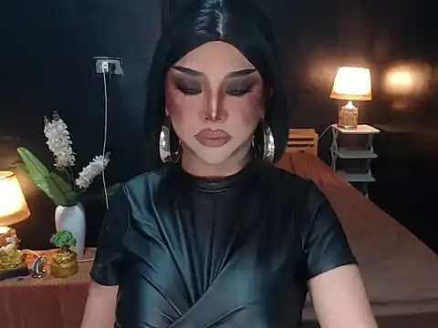Snapshot of xAuroraRobinsx chatting on April 15, 9:48 am xAuroraRobinsx online show from April 15, 9:48 am