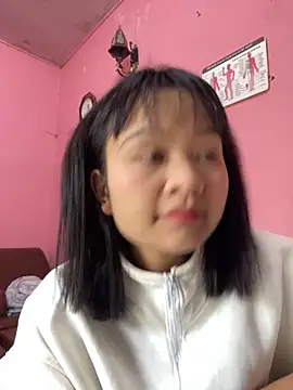 Daisy018 online show from September 27, 4:07 am