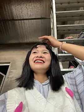 Daisy018 online show from November 15, 6:17 am