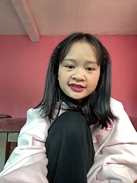 Daisy018 online show from September 10, 2:32 am