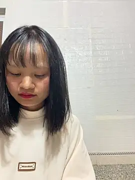 Daisy018 online show from October 24, 6:12 am