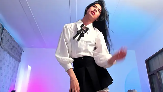 nonbinaryangel online show from March 19, 9:37 pm